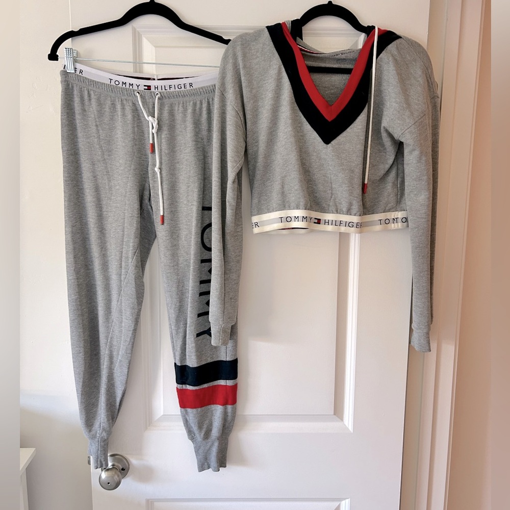 Tommy Hilfiger Sweatsuit